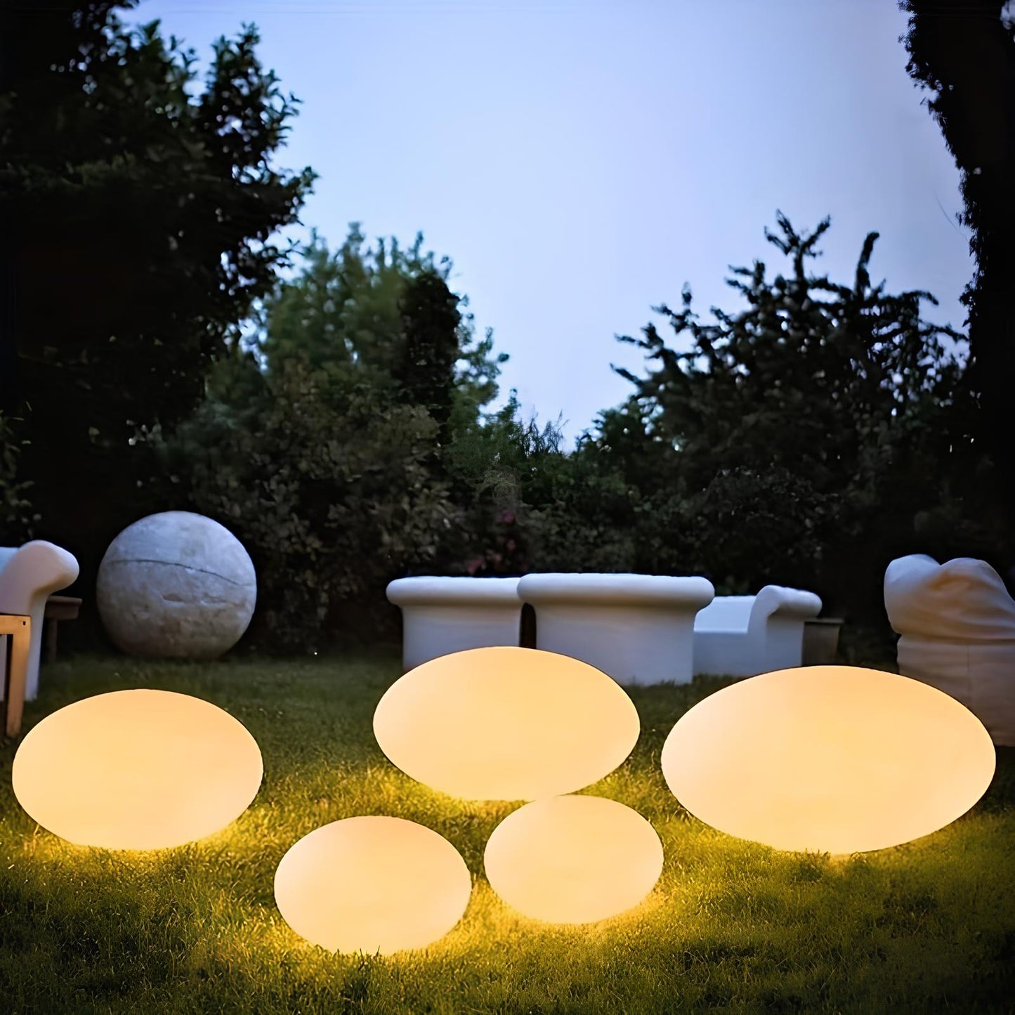 LumaStone Gartenleuchte | LED Solar Kugellampe mit Farbwechsel