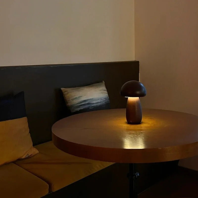 Sylvara Tischlampe | Handgemachte Holz Lampe dimmbar & kabellos