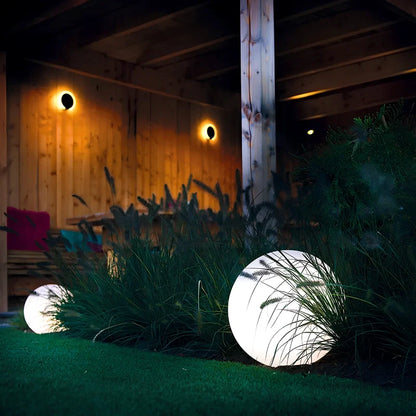 LunaSphere Gartenleuchte | LED Kugel Licht mit Farbwechsel & Fernbedienung