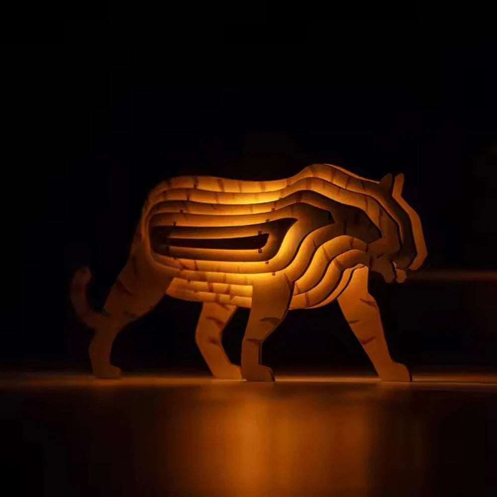 LumoTale Holzleuchte | Handgemachte 3D Tierlampe mit Sensor