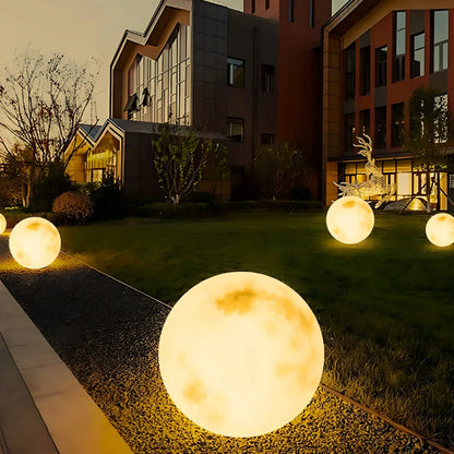 LunaGlow Gartenleuchte | Solar LED Mondlampe mit Farbwechsel & USB Ladefunktion