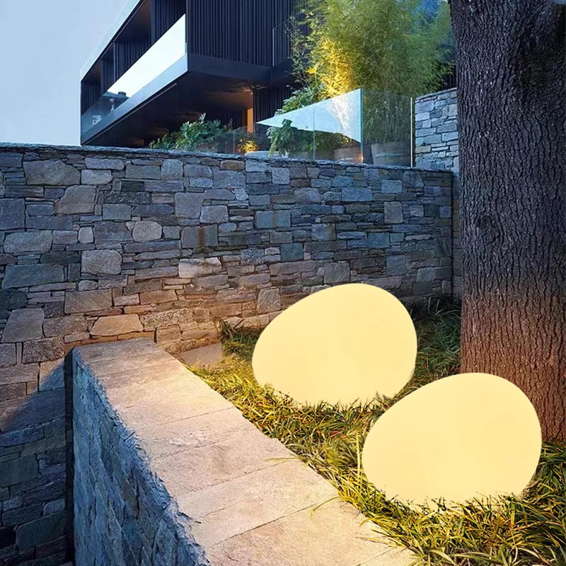 LumaStone Gartenleuchte | LED Solar Kugellampe mit Farbwechsel