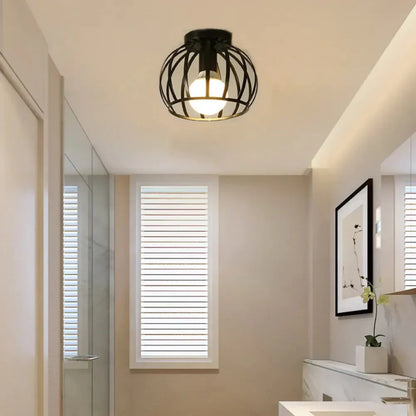 Valeriax Deckenleuchte | Schwarze Industrial Metall Lampe im Vintage Design