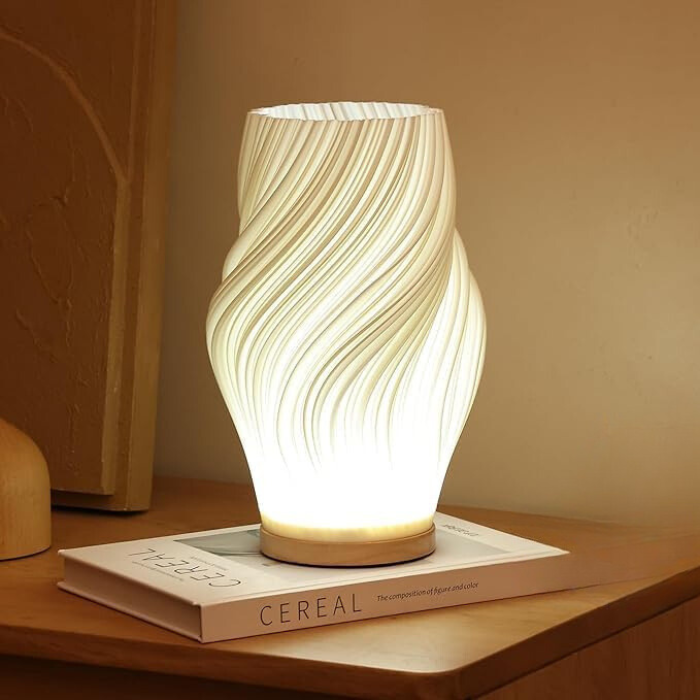 AuroraWave Tischlampe | Moderne LED Lampe aus Holz