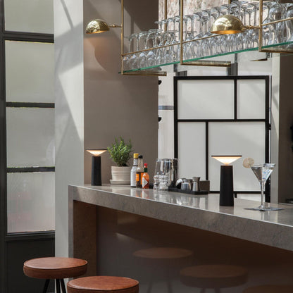 Luminex Flex Tischlampe | Dimmbares 360° LED Licht mit Akku