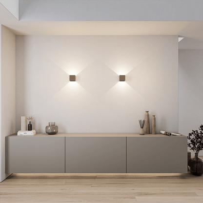 Applique Murale Kyroven | LED 6W 2700K Dimmable | IP54 Filaire / Batterie à Volets 4 Directions