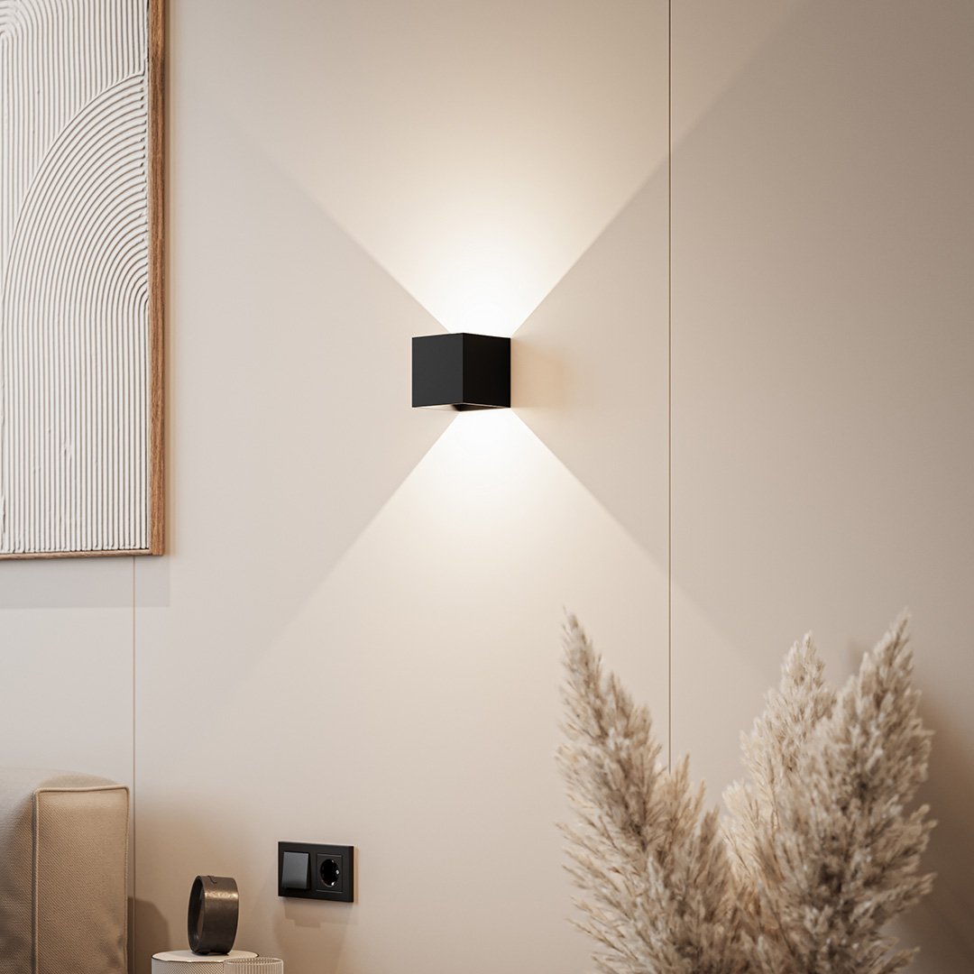 Applique Murale Kyroven | LED 6W 2700K Dimmable | IP54 Filaire / Batterie à Volets 4 Directions