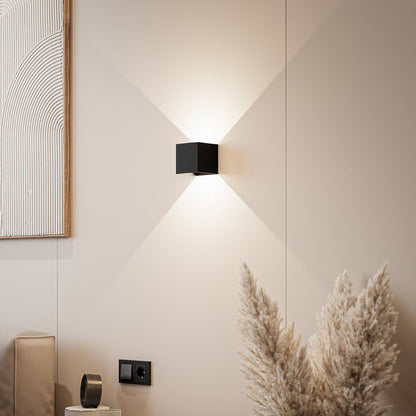 Applique Murale Kyroven | LED 6W 2700K Dimmable | IP54 Filaire / Batterie à Volets 4 Directions